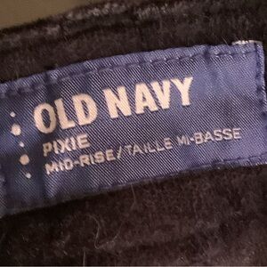 Old Navy Black Velvet Feel sz. 8 Woman/Junior Pants